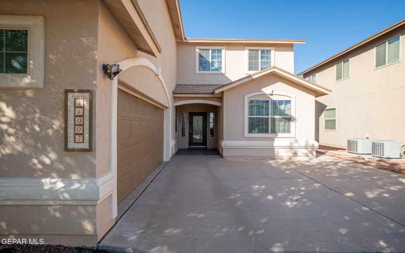 11005 Ray Mena Lane, El Paso, TX 79934, 4 Bedrooms Bedrooms, ,3 BathroomsBathrooms,Residential,For Sale,11005 Ray Mena Lane,0,932672