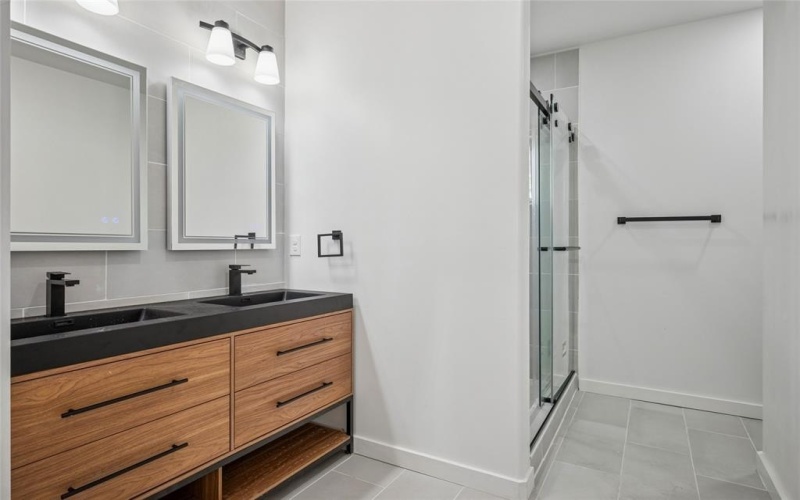 329 S 2nd Street, Wylie, TX 75098, 3 Bedrooms Bedrooms, ,2 BathroomsBathrooms,Residential,For Sale,329 S 2nd Street,0,21057397