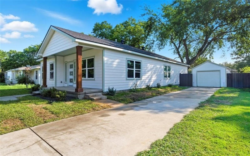 329 S 2nd Street, Wylie, TX 75098, 3 Bedrooms Bedrooms, ,2 BathroomsBathrooms,Residential,For Sale,329 S 2nd Street,0,21057397