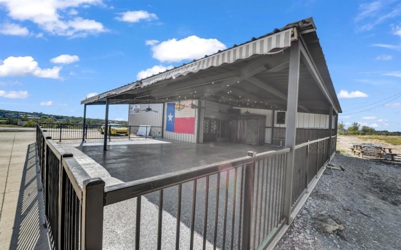 5989 N FM 51 Highway N, Weatherford, TX 76085, ,Commercial Sale,En Venta,5989 N FM 51 Highway N,0,21079447