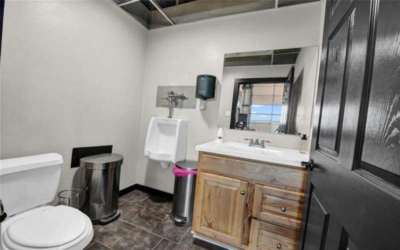 5989 N FM 51 Highway N, Weatherford, TX 76085, ,Commercial Sale,En Venta,5989 N FM 51 Highway N,0,21079447