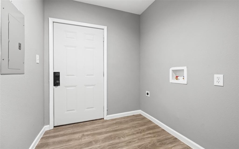 1616 E Robert Street, Fort Worth, TX 76104, 3 Habitaciones Habitaciones , ,2 BañosBaños,Residential,En Venta,1616 E Robert Street,0,21093134