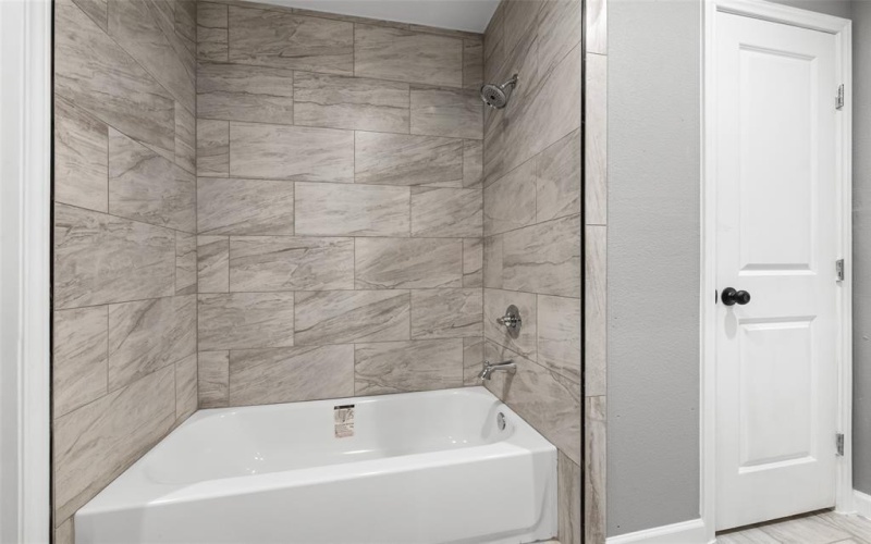 1616 E Robert Street, Fort Worth, TX 76104, 3 Habitaciones Habitaciones , ,2 BañosBaños,Residential,En Venta,1616 E Robert Street,0,21093134