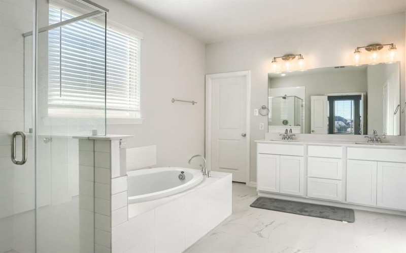 1309 Buttercup Road, Celina, TX 75009, 4 Bedrooms Bedrooms, ,3 BathroomsBathrooms,Residential,For Sale,1309 Buttercup Road,0,21097918