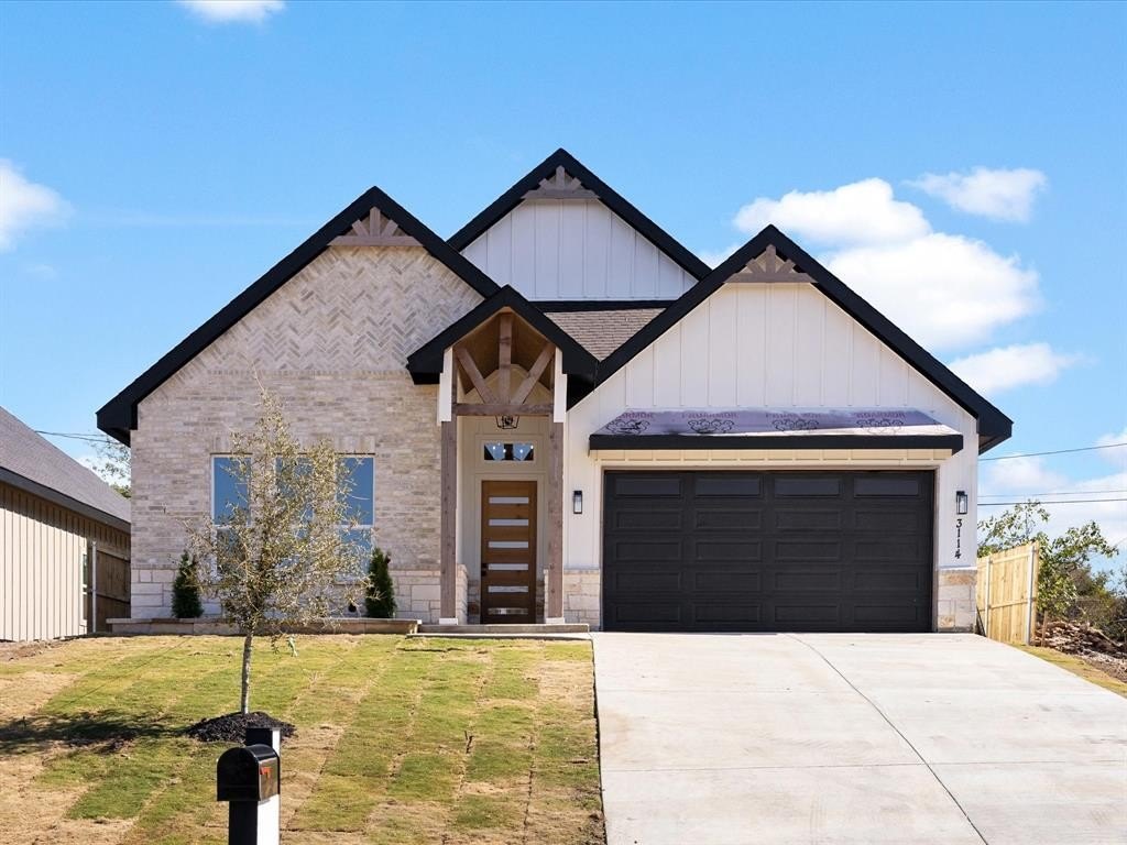 3114 N Pecan Street, Fort Worth, TX 76106, 3 Habitaciones Habitaciones , ,2 BañosBaños,Residential,En Venta,3114 N Pecan Street,0,21108981