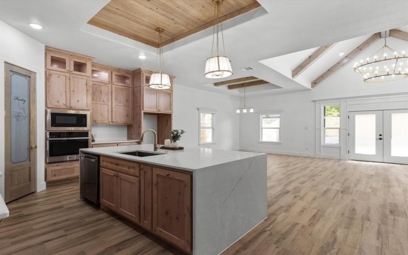 3114 N Pecan Street, Fort Worth, TX 76106, 3 Habitaciones Habitaciones , ,2 BañosBaños,Residential,En Venta,3114 N Pecan Street,0,21108981