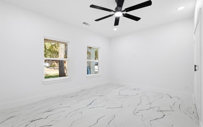 105 Forest Oaks Drive, Gun Barrel City, TX 75156, 3 Bedrooms Bedrooms, ,2 BathroomsBathrooms,Residential,For Sale,105 Forest Oaks Drive,0,21109148