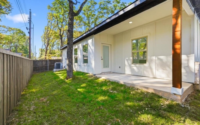 105 Forest Oaks Drive, Gun Barrel City, TX 75156, 3 Bedrooms Bedrooms, ,2 BathroomsBathrooms,Residential,For Sale,105 Forest Oaks Drive,0,21109148