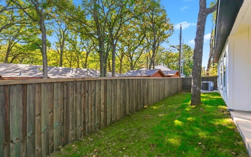 105 Forest Oaks Drive, Gun Barrel City, TX 75156, 3 Bedrooms Bedrooms, ,2 BathroomsBathrooms,Residential,For Sale,105 Forest Oaks Drive,0,21109148