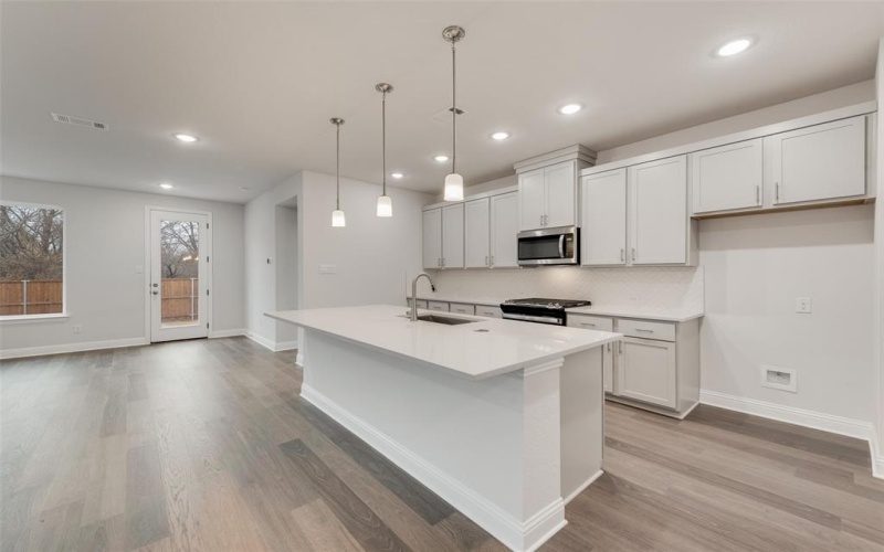 640 Marcus Lane, Crowley, TX 76036, 4 Habitaciones Habitaciones , ,2 BañosBaños,Residential,En Venta,640 Marcus Lane,0,21109497