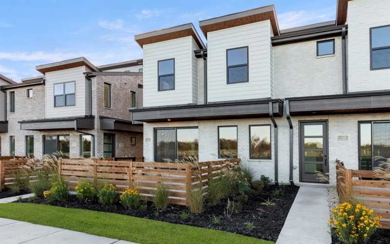 2016 Aldrich Mews, Celina, TX 75009, 3 Habitaciones Habitaciones , ,2 BañosBaños,Residential,En Venta,2016 Aldrich Mews,0,21109570