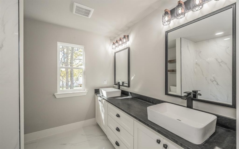 1008 S Spears Street, Alvarado, TX 76009, 3 Habitaciones Habitaciones , ,2 BañosBaños,Residential,En Venta,1008 S Spears Street,0,21109679