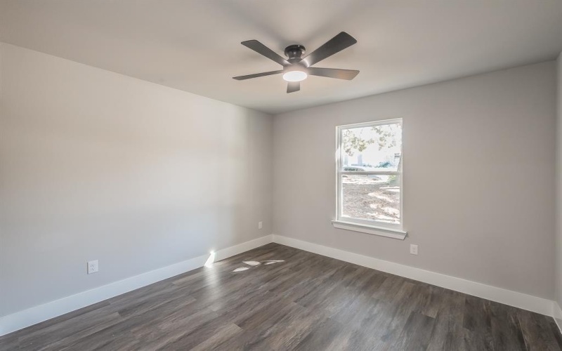 1008 S Spears Street, Alvarado, TX 76009, 3 Habitaciones Habitaciones , ,2 BañosBaños,Residential,En Venta,1008 S Spears Street,0,21109679