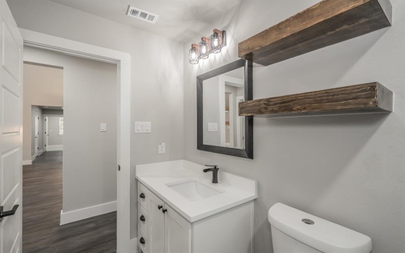 1008 S Spears Street, Alvarado, TX 76009, 3 Habitaciones Habitaciones , ,2 BañosBaños,Residential,En Venta,1008 S Spears Street,0,21109679