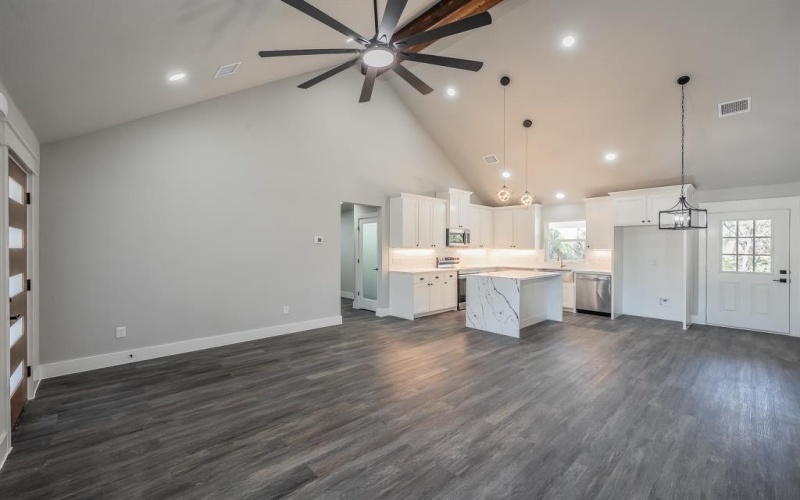 1008 S Spears Street, Alvarado, TX 76009, 3 Habitaciones Habitaciones , ,2 BañosBaños,Residential,En Venta,1008 S Spears Street,0,21109679