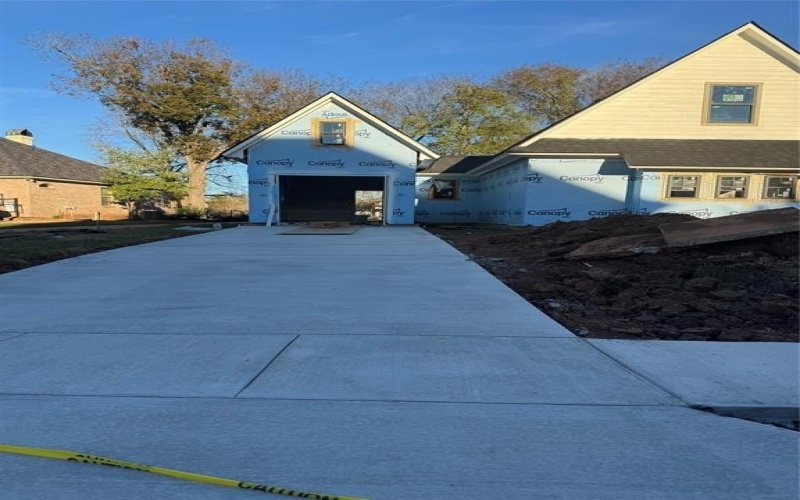 329 Autumn Ridge Drive, Bossier City, LA 71111, 4 Habitaciones Habitaciones , ,3 BañosBaños,Residential,En Venta,329 Autumn Ridge Drive,0,21109683