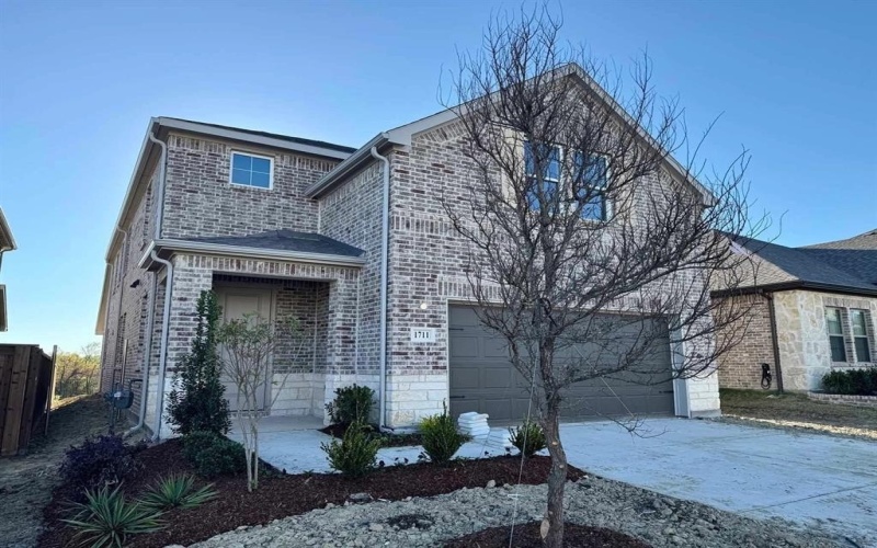 1711 Coachman Drive, Forney, TX 75126, 5 Bedrooms Bedrooms, ,5 BathroomsBathrooms,Residential,For Sale,1711 Coachman Drive,0,21109738