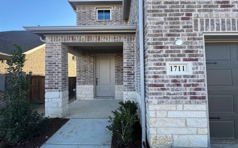 1711 Coachman Drive, Forney, TX 75126, 5 Bedrooms Bedrooms, ,5 BathroomsBathrooms,Residential,For Sale,1711 Coachman Drive,0,21109738