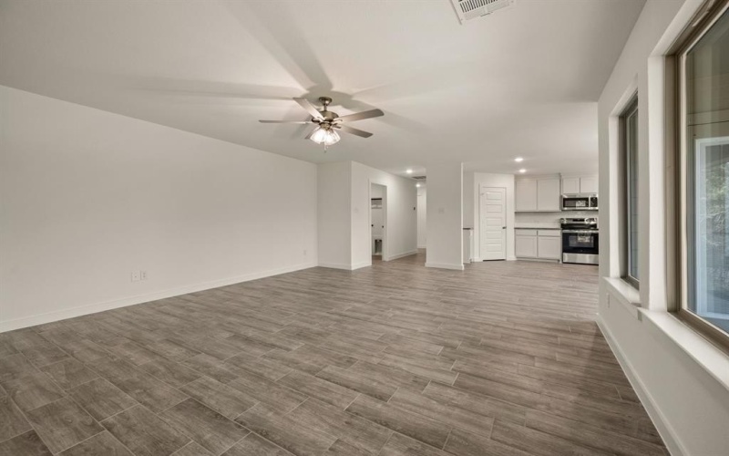 718 Haynie Drive, Runaway Bay, TX 76426, 4 Habitaciones Habitaciones , ,2 BañosBaños,Residential,En Venta,718 Haynie Drive,0,21109759