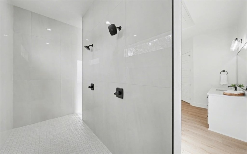 10213 Homesteader Road, Moody, TX 76557, 4 Bedrooms Bedrooms, ,5 BathroomsBathrooms,Residential,For Sale,10213 Homesteader Road,0,21109833