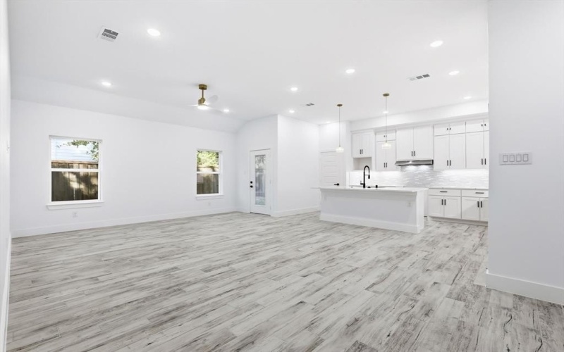 110 Doe Run Road, Gun Barrel City, TX 75156, 3 Bedrooms Bedrooms, ,2 BathroomsBathrooms,Residential,For Sale,110 Doe Run Road,0,21110104