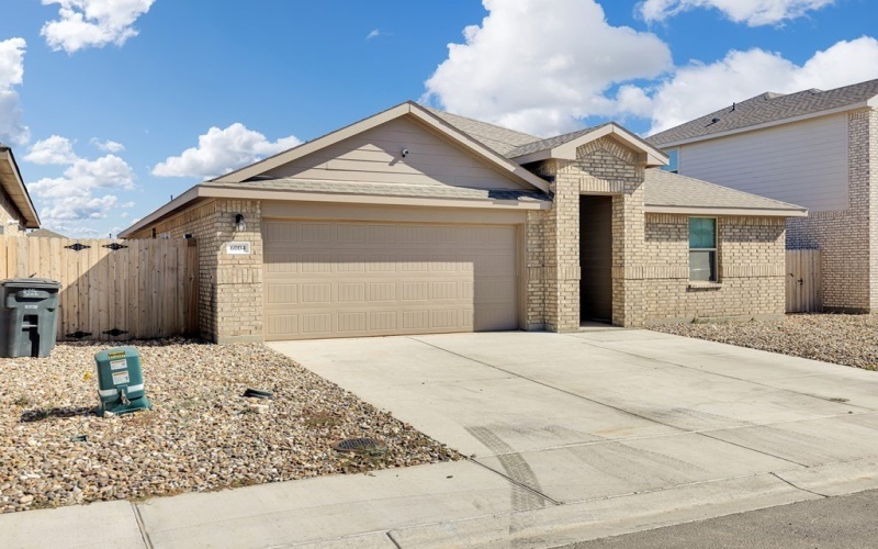 6004 Oracle Dr., Odessa, TX 79762, 4 Bedrooms Bedrooms, ,2 BathroomsBathrooms,Residential,For Sale,6004 Oracle Dr.,0,164332