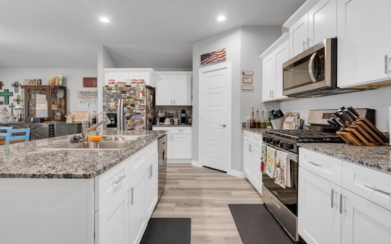 6004 Oracle Dr., Odessa, TX 79762, 4 Bedrooms Bedrooms, ,2 BathroomsBathrooms,Residential,For Sale,6004 Oracle Dr.,0,164332