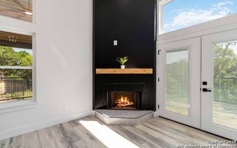 2024 Ronda, Canyon Lake, TX 78133, 2 Bedrooms Bedrooms, ,2 BathroomsBathrooms,Residential,For Sale,2024 Ronda,0,1922256