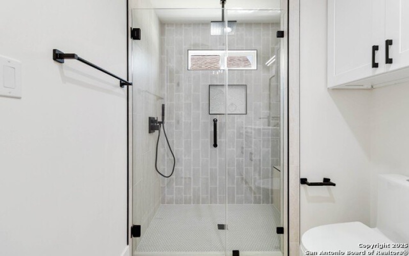 2024 Ronda, Canyon Lake, TX 78133, 2 Bedrooms Bedrooms, ,2 BathroomsBathrooms,Residential,For Sale,2024 Ronda,0,1922256