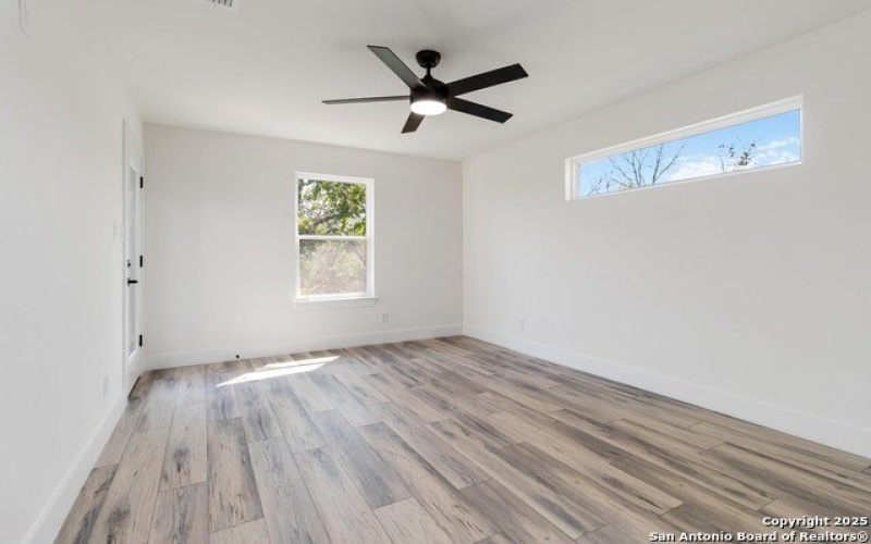 2024 Ronda, Canyon Lake, TX 78133, 2 Bedrooms Bedrooms, ,2 BathroomsBathrooms,Residential,For Sale,2024 Ronda,0,1922256