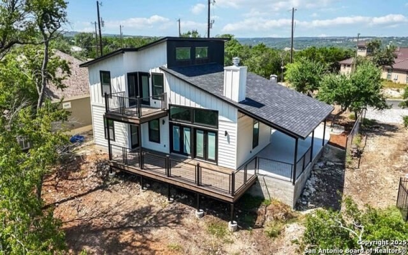 2024 Ronda, Canyon Lake, TX 78133, 2 Bedrooms Bedrooms, ,2 BathroomsBathrooms,Residential,For Sale,2024 Ronda,0,1922256