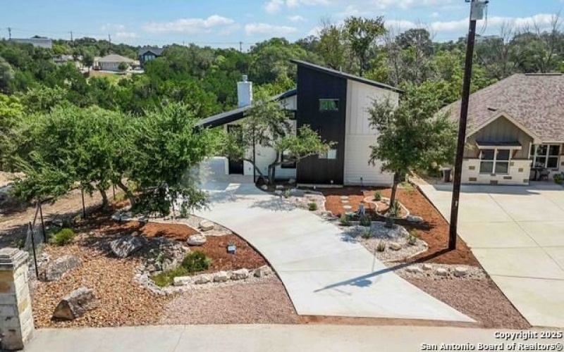 2024 Ronda, Canyon Lake, TX 78133, 2 Bedrooms Bedrooms, ,2 BathroomsBathrooms,Residential,For Sale,2024 Ronda,0,1922256