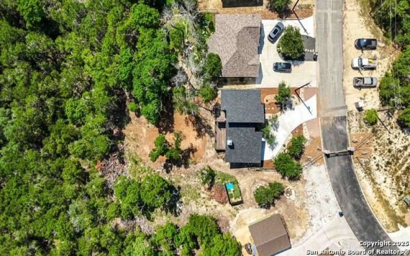 2024 Ronda, Canyon Lake, TX 78133, 2 Bedrooms Bedrooms, ,2 BathroomsBathrooms,Residential,For Sale,2024 Ronda,0,1922256