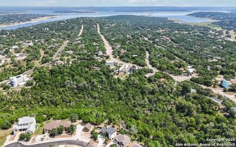 2024 Ronda, Canyon Lake, TX 78133, 2 Bedrooms Bedrooms, ,2 BathroomsBathrooms,Residential,For Sale,2024 Ronda,0,1922256