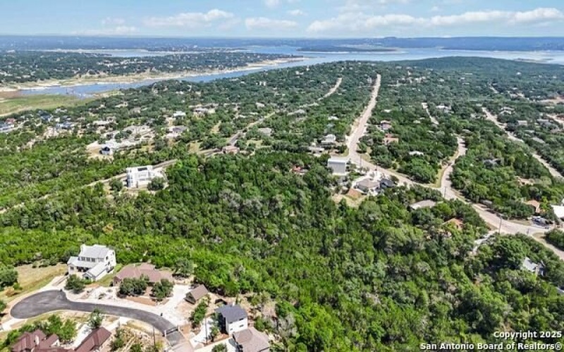 2024 Ronda, Canyon Lake, TX 78133, 2 Bedrooms Bedrooms, ,2 BathroomsBathrooms,Residential,For Sale,2024 Ronda,0,1922256