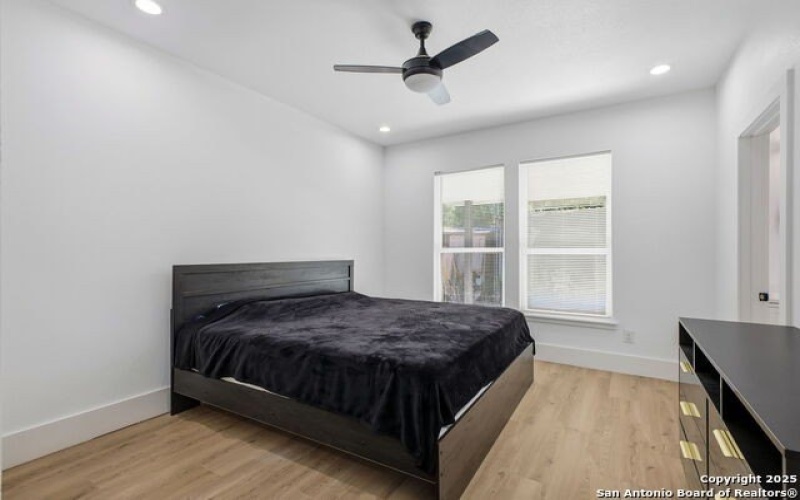 918 Berlin Ave, San Antonio, TX 78211, 3 Bedrooms Bedrooms, ,2 BathroomsBathrooms,Residential,For Sale,918 Berlin Ave,0,1922266