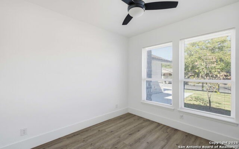 918 Berlin Ave, San Antonio, TX 78211, 3 Bedrooms Bedrooms, ,2 BathroomsBathrooms,Residential,For Sale,918 Berlin Ave,0,1922266