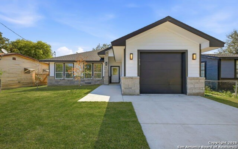 918 Berlin Ave, San Antonio, TX 78211, 3 Bedrooms Bedrooms, ,2 BathroomsBathrooms,Residential,For Sale,918 Berlin Ave,0,1922266