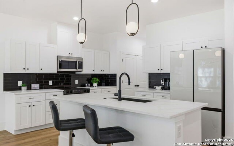 918 Berlin Ave, San Antonio, TX 78211, 3 Bedrooms Bedrooms, ,2 BathroomsBathrooms,Residential,For Sale,918 Berlin Ave,0,1922266