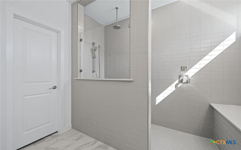 200 Adlai Avenue, Georgetown, TX 78633, 4 Habitaciones Habitaciones , ,3 BañosBaños,Residential,En Venta,200 Adlai Avenue,0,597678