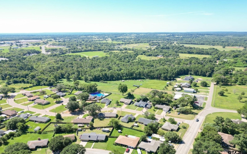 413 S CR 3101, Jacksonville, TX 75766, 5 Habitaciones Habitaciones , ,5 BañosBaños,Residential,En Venta,413 S CR 3101,0,25001910