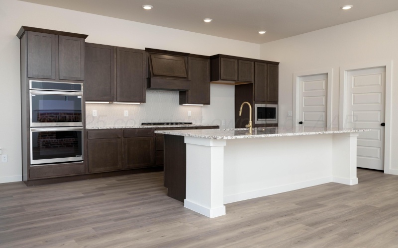 7504 Castleman Road, Amarillo, TX 79119, 4 Habitaciones Habitaciones , ,3 BañosBaños,Residential,En Venta,7504 Castleman Road,0,25-9465