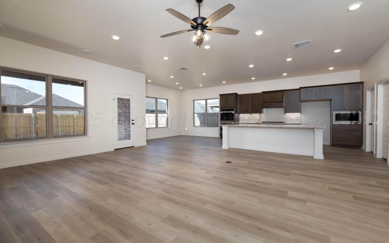 7504 Castleman Road, Amarillo, TX 79119, 4 Habitaciones Habitaciones , ,3 BañosBaños,Residential,En Venta,7504 Castleman Road,0,25-9465