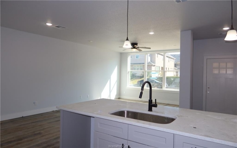 2152 Big River Street, College Station, TX 77840, 4 Habitaciones Habitaciones , ,5 BañosBaños,Residential,En Venta,2152 Big River Street,0,25011888