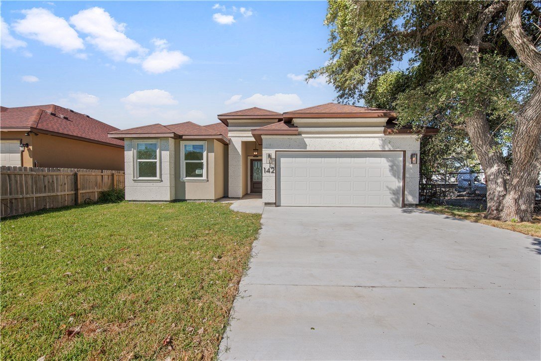 142 S 11th Street, Aransas Pass, TX 78336, 3 Bedrooms Bedrooms, ,2 BathroomsBathrooms,Residential,For Sale,142 S 11th Street,0,467648