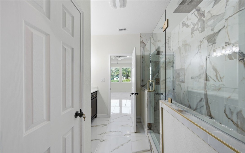 142 S 11th Street, Aransas Pass, TX 78336, 3 Bedrooms Bedrooms, ,2 BathroomsBathrooms,Residential,For Sale,142 S 11th Street,0,467648