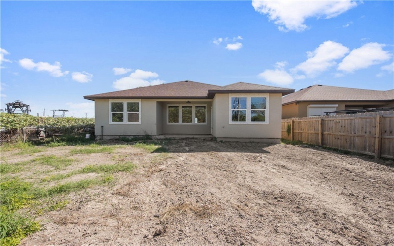 142 S 11th Street, Aransas Pass, TX 78336, 3 Bedrooms Bedrooms, ,2 BathroomsBathrooms,Residential,For Sale,142 S 11th Street,0,467648