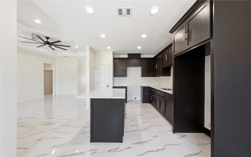 142 S 11th Street, Aransas Pass, TX 78336, 3 Bedrooms Bedrooms, ,2 BathroomsBathrooms,Residential,For Sale,142 S 11th Street,0,467648