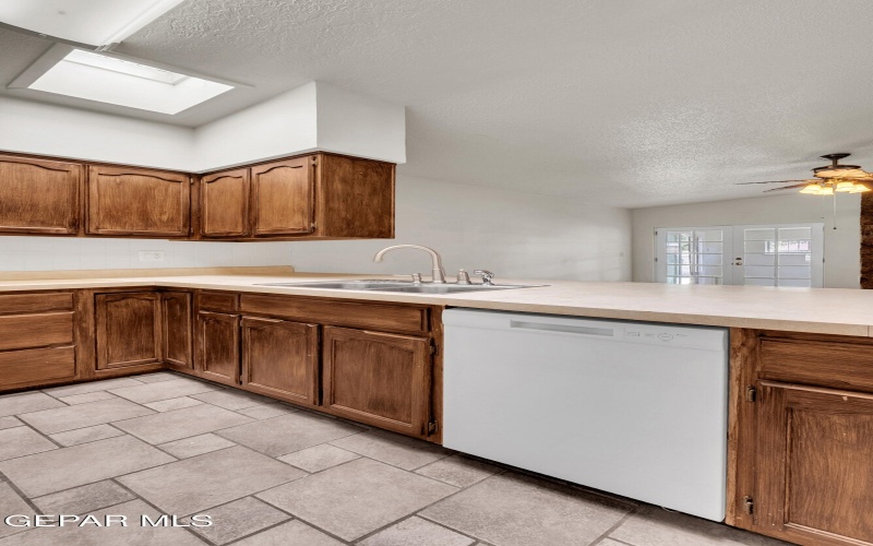 5135 TEMPLE Court, El Paso, TX 79924, 4 Habitaciones Habitaciones , ,1 BañoBaños,Residential,En Venta,5135 TEMPLE Court,0,930747