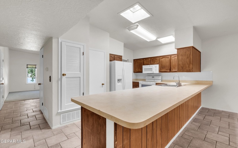 5135 TEMPLE Court, El Paso, TX 79924, 4 Habitaciones Habitaciones , ,1 BañoBaños,Residential,En Venta,5135 TEMPLE Court,0,930747